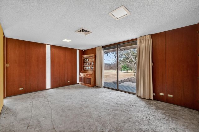 1313 Governors Drive, Corsicana, TX 75110