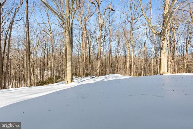 3280 KAREN DR, Chesapeake Beach, MD 20732