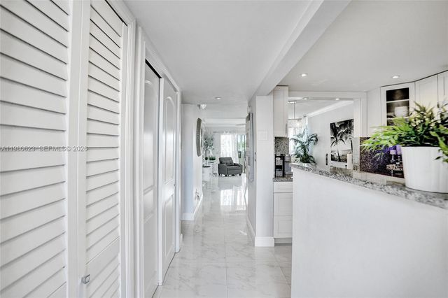 1889 S Ocean Dr 114, Hallandale Beach, FL 33009