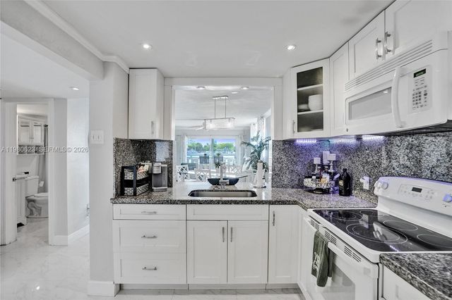 1889 S Ocean Dr 114, Hallandale Beach, FL 33009