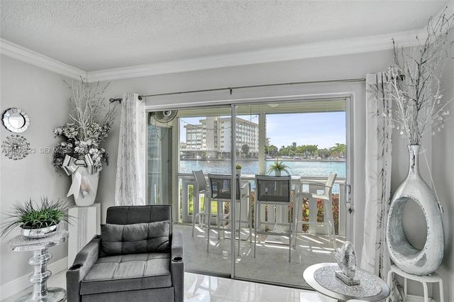 1889 S Ocean Dr 114, Hallandale Beach, FL 33009
