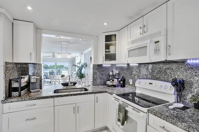 1889 S Ocean Dr 114, Hallandale Beach, FL 33009