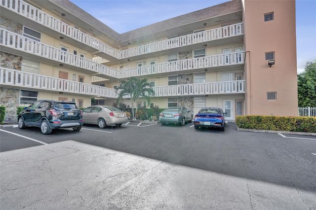 1889 S Ocean Dr 114, Hallandale Beach, FL 33009