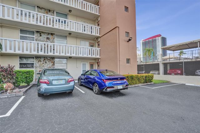 1889 S Ocean Dr 114, Hallandale Beach, FL 33009