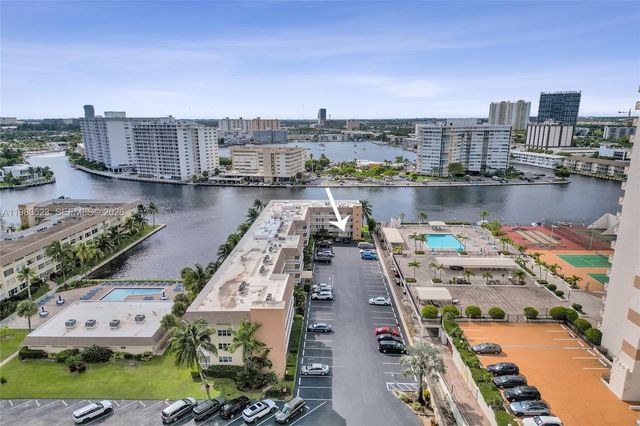 1889 S Ocean Dr 114, Hallandale Beach, FL 33009