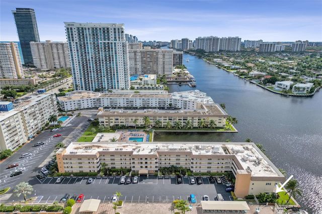 1889 S Ocean Dr 114, Hallandale Beach, FL 33009