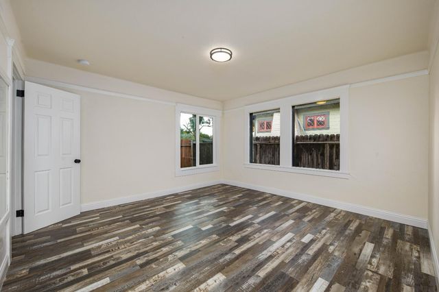 27 W Alder St, Stockton, CA 95204