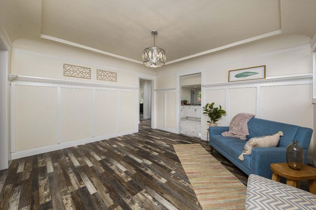 27 W Alder St, Stockton, CA 95204