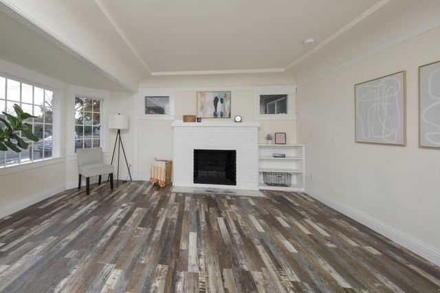 27 W Alder St, Stockton, CA 95204