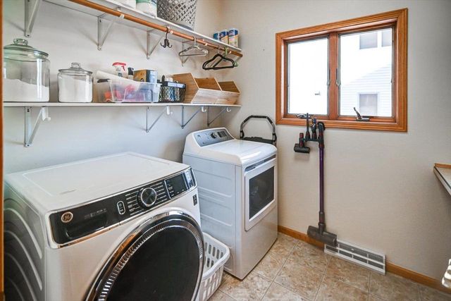 2640 Granite Road, Fitchburg, WI 53711