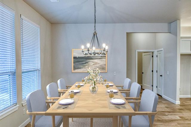 805 Firefork Avenue, Yukon, OK 73099