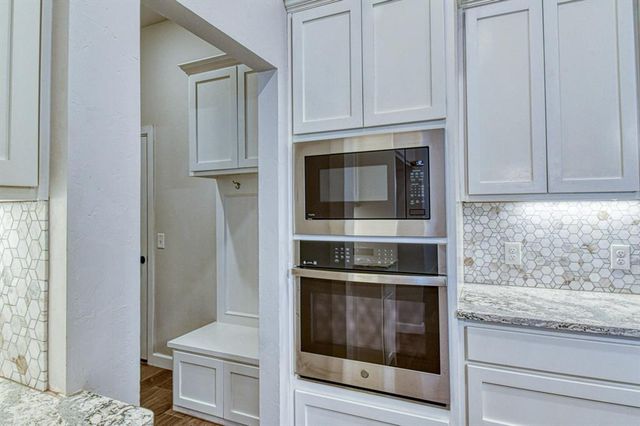 805 Firefork Avenue, Yukon, OK 73099