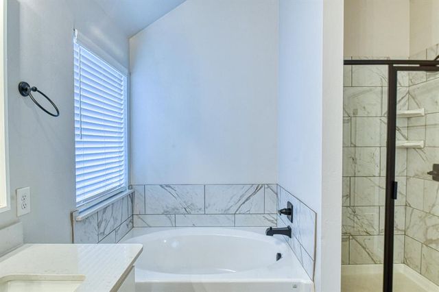 805 Firefork Avenue, Yukon, OK 73099