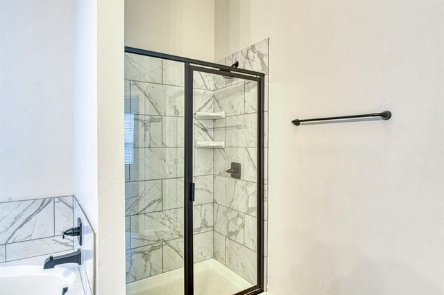 805 Firefork Avenue, Yukon, OK 73099