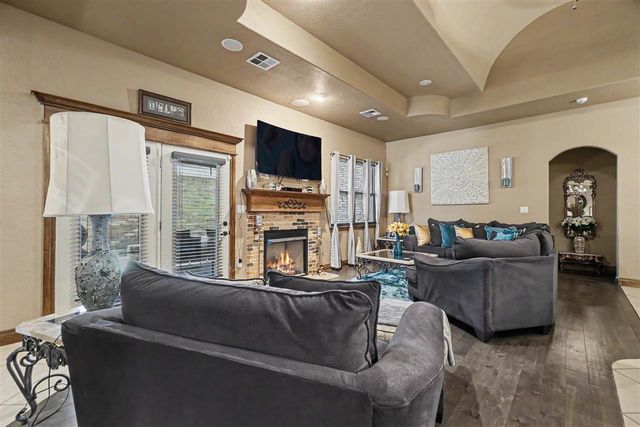 3605 NE Willow Way, Lawton, OK 73507