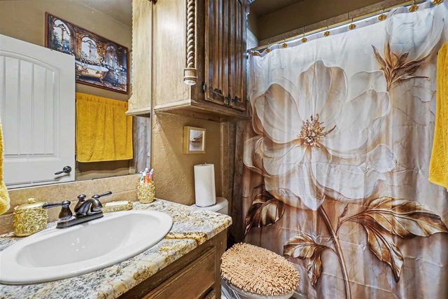 3605 NE Willow Way, Lawton, OK 73507