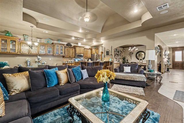 3605 NE Willow Way, Lawton, OK 73507