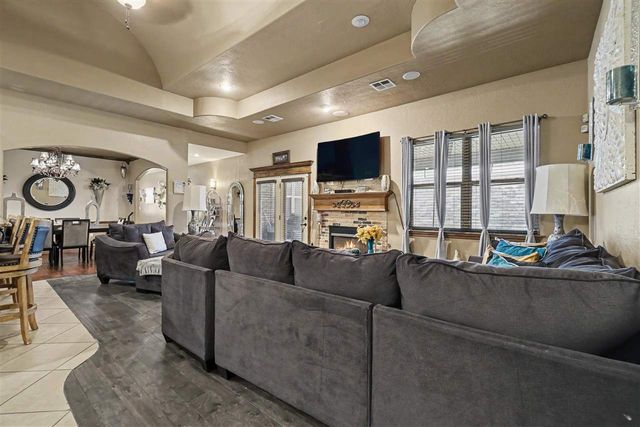 3605 NE Willow Way, Lawton, OK 73507