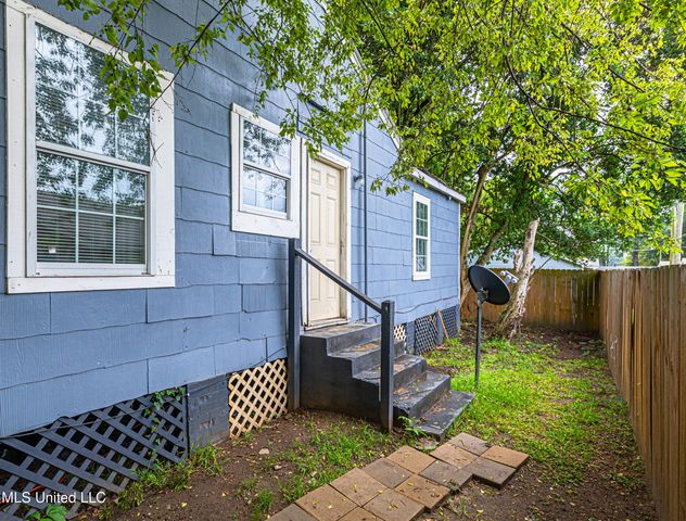207 Dunbar Street, 9, Jackson, MS 39216