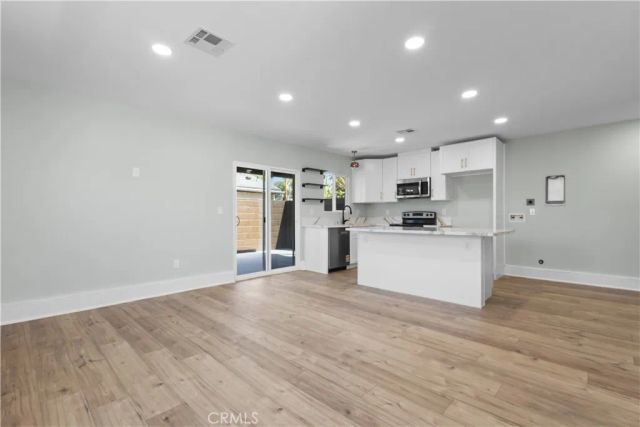 6624 Farmdale, North Hollywood, CA 91606