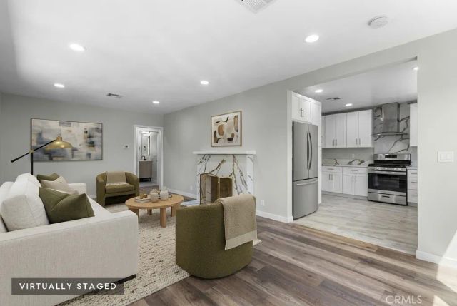 6624 Farmdale, North Hollywood, CA 91606