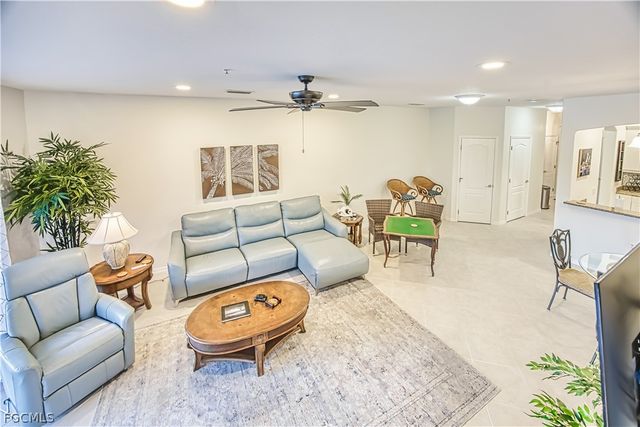 3111 Cottonwood BEND 1704, Fort Myers, FL 33905