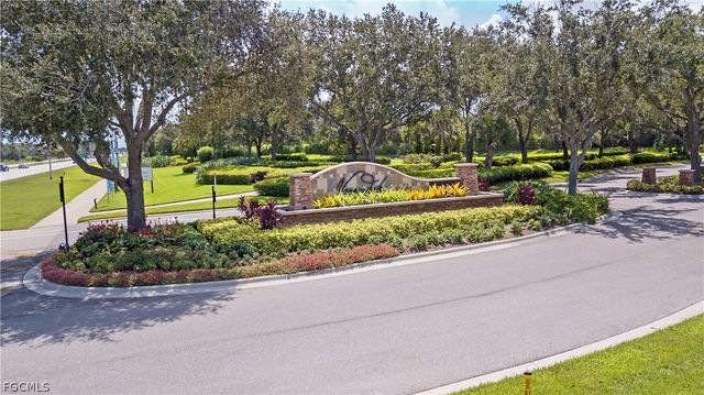 3111 Cottonwood BEND 1704, Fort Myers, FL 33905