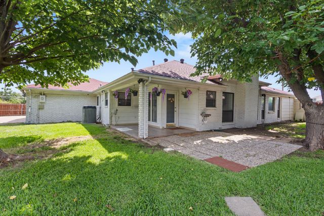 4017 Timberidge Drive, Irving, TX 75038
