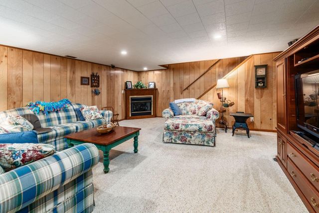 7576 Lee Road, Westerville, OH 43081