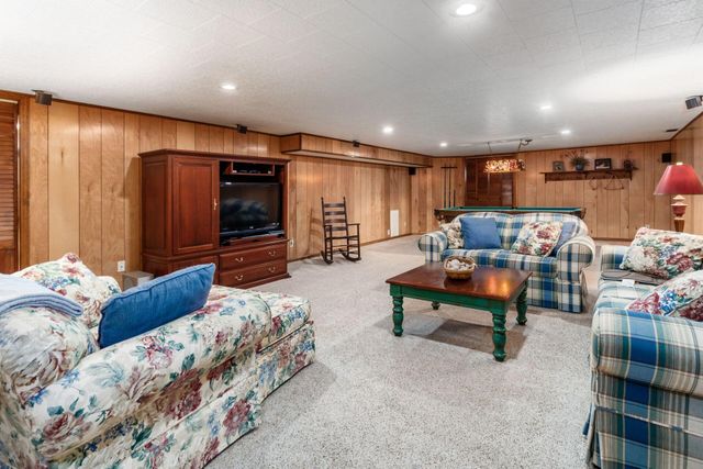 7576 Lee Road, Westerville, OH 43081