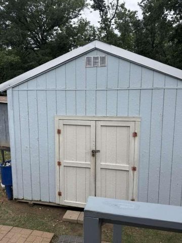 1166 County Road 3663, Splendora, TX 77372