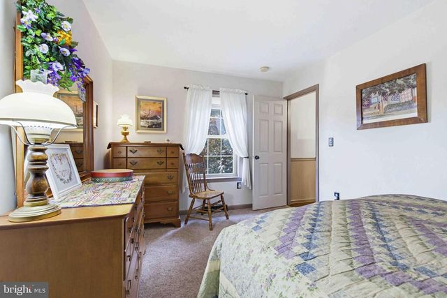 517 FOGGY BOTTOM RD, Ephrata, PA 17522