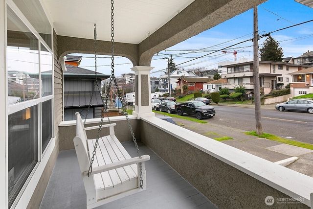 3936 Woodland Park Avenue N, Seattle, WA 98103