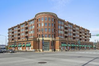 6000 N Cicero Avenue 404, Chicago, IL 60646