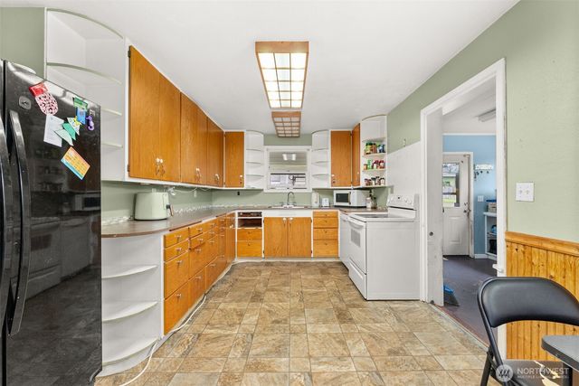 4212 Jackson Hwy, Chehalis, WA 98532