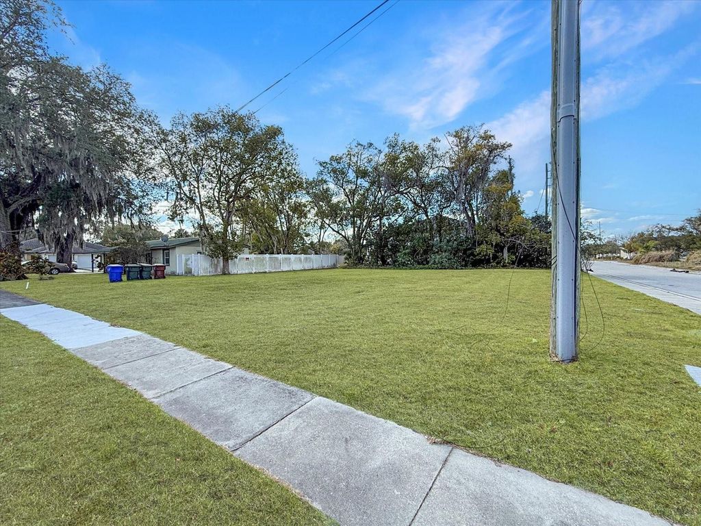 DILLINGHAM AVENUE, Kissimmee, FL 34741