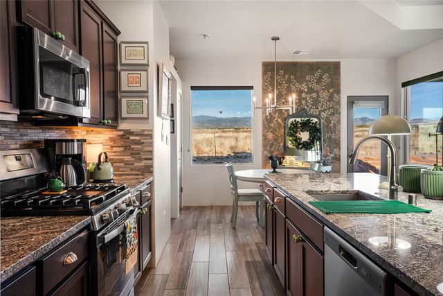 34 Willow Back, Santa Fe, NM 87508