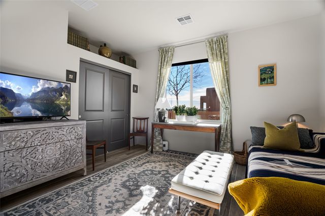 34 Willow Back, Santa Fe, NM 87508