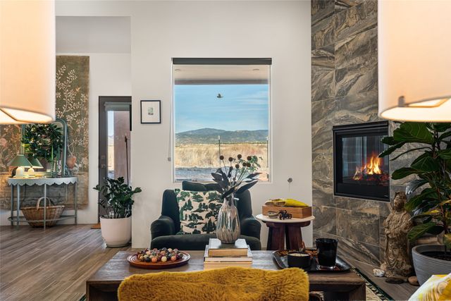 34 Willow Back, Santa Fe, NM 87508