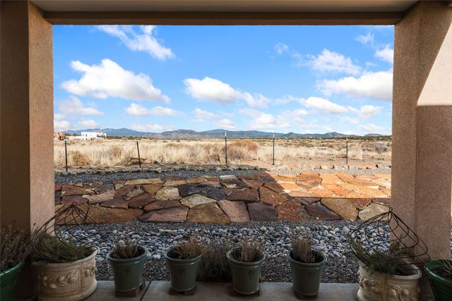 34 Willow Back, Santa Fe, NM 87508