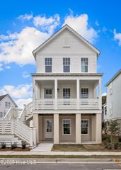 105 Wiley Street, Washington, NC 27889