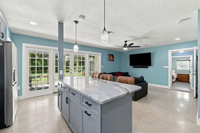 6613 TRAVIS BOULEVARD, Tampa, FL 33610