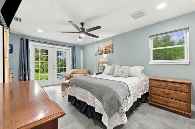 6613 TRAVIS BOULEVARD, Tampa, FL 33610