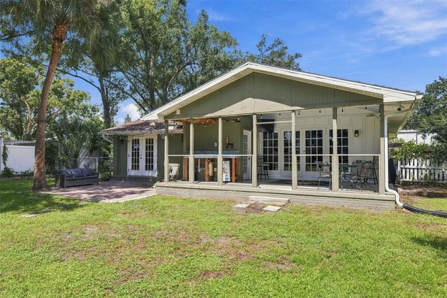 6613 TRAVIS BOULEVARD, Tampa, FL 33610