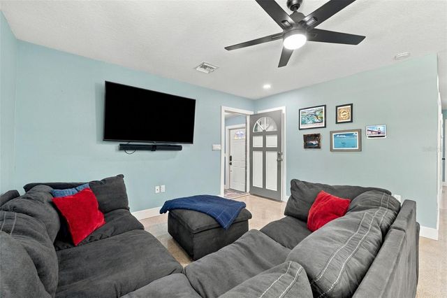 6613 TRAVIS BOULEVARD, Tampa, FL 33610
