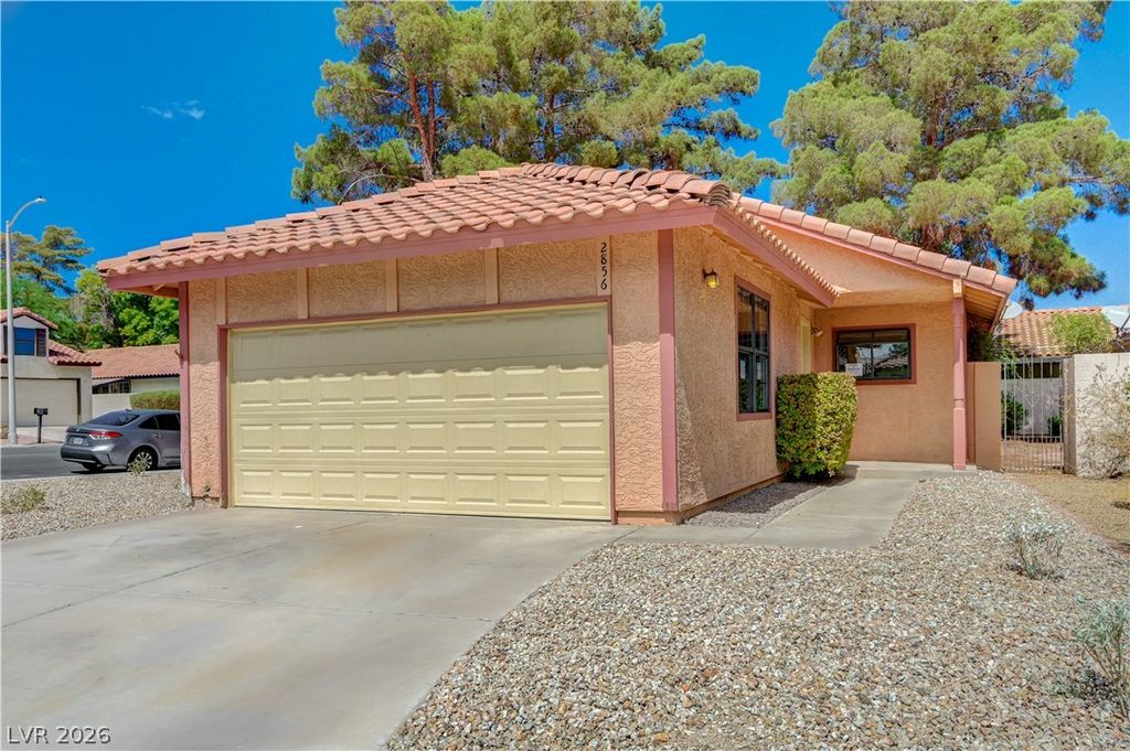 2856 Belleza Lane, Henderson, NV 89074 — photo 4