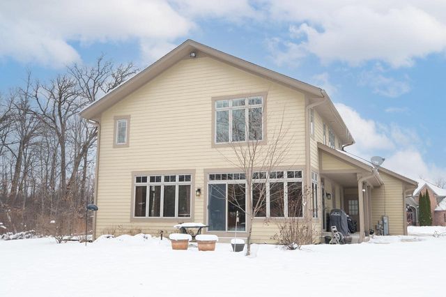 N54W16349 Westwind DRIVE, Menomonee Falls, WI 53051