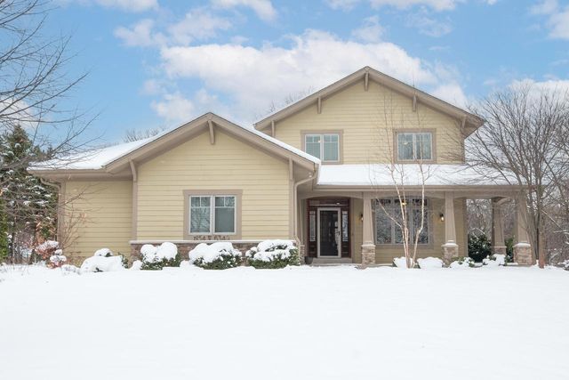 N54W16349 Westwind DRIVE, Menomonee Falls, WI 53051