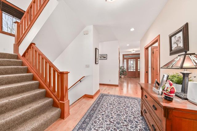 N54W16349 Westwind DRIVE, Menomonee Falls, WI 53051