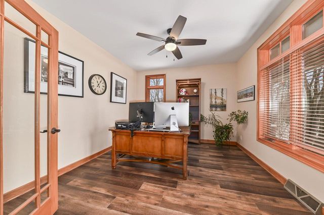 N54W16349 Westwind DRIVE, Menomonee Falls, WI 53051